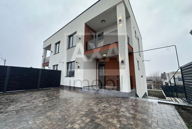 Ialoveni, str. Arţarilor 