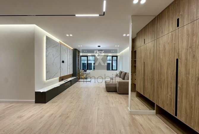  Кишинэу, ул. Театральная