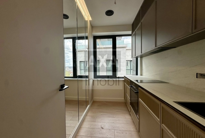  Кишинэу, ул. Театральная