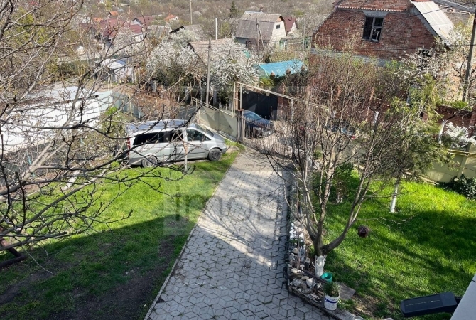 mun. Chișinău, or. Codru (Î.P. „Zviozdocica”)