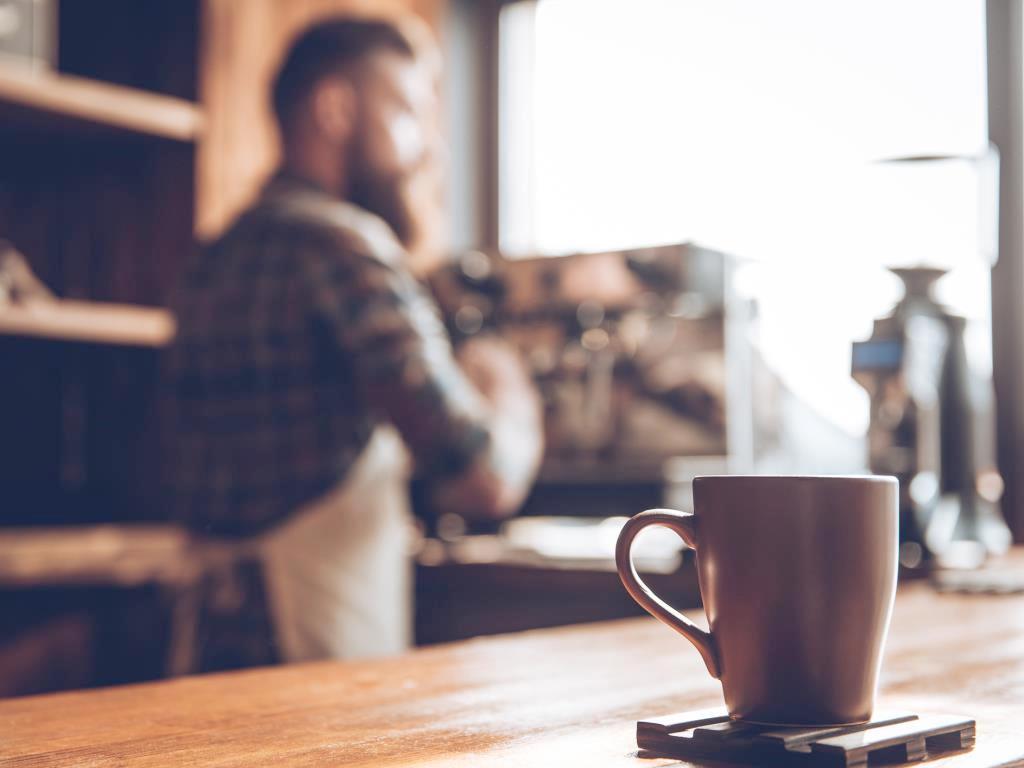 3 sfaturi: Cum îţi deschizi o cafenea?